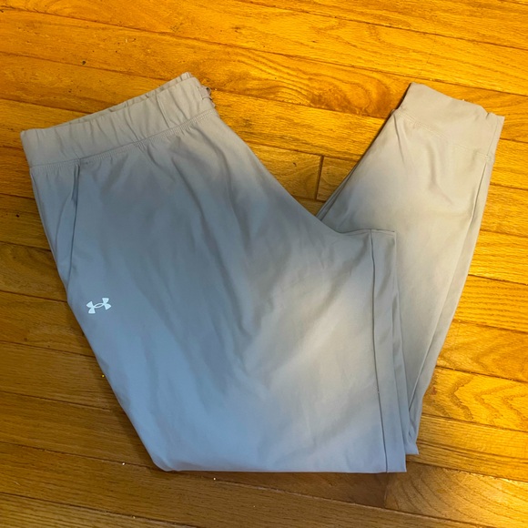 Women’s grey XL under armour vanish joggers - Picture 3 of 3